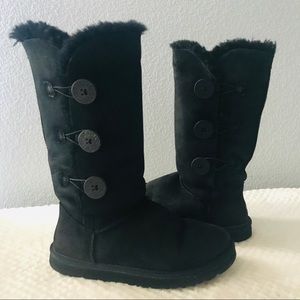Ugg Bailey Button Triplet Suede Black Boots Sz 7